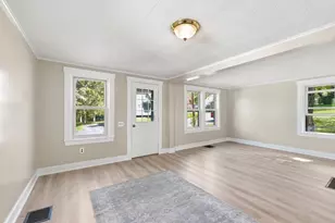 123 Wilson Ave, Athol, MA 01331 - Photo 9