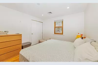 881 Pleasant St, Stoughton, MA 02072 - Photo 13