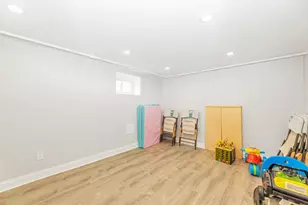 881 Pleasant St, Stoughton, MA 02072 - Photo 19
