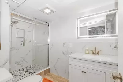 881 Pleasant St, Stoughton, MA 02072 - Photo 17