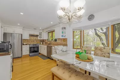 881 Pleasant St, Stoughton, MA 02072 - Photo 3