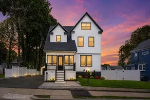 52 Park St, Boston, MA 02132 - Photo 3