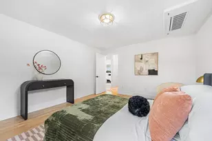 52 Park St, Boston, MA 02132 - Photo 25