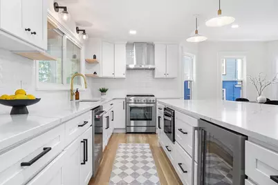 52 Park St, Boston, MA 02132 - Photo 9