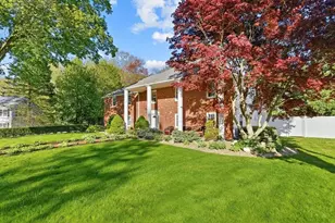 7 Longbow Cir, Lynnfield, MA 01940 - Photo 41