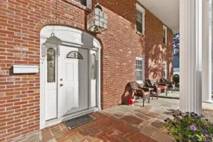 7 Longbow Cir, Lynnfield, MA 01940 - Photo 5