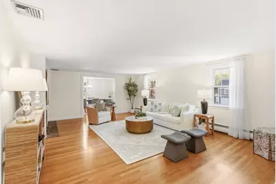 7 Longbow Circle, Lynnfield, MA 01940 - Photo 9