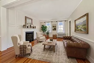 18 Cottage St, Hingham, MA 02043 - Photo 9