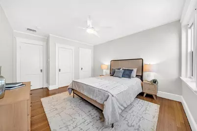 50 Lancaster Ter #4, Brookline, MA 02446 - Photo 5