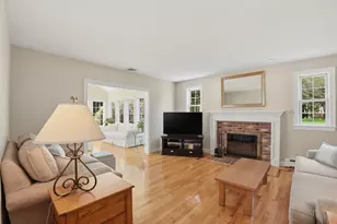 15 Kenneth Dr, Bridgewater, MA 02324 - Photo 9