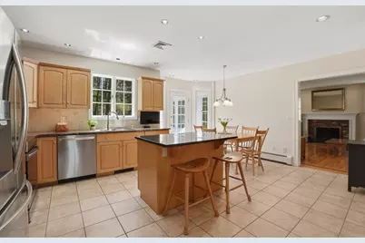 15 Kenneth Drive, Bridgewater, MA 02324 - Photo 19