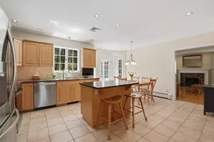 15 Kenneth Dr, Bridgewater, MA 02324 - Photo 19