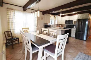 39 Elvira St, Bellingham, MA 02019 - Photo 5