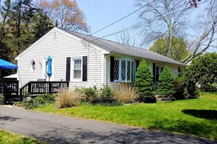 39 Elvira St, Bellingham, MA 02019 - Photo 1