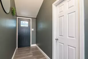 501 Berkshire, Springfield, MA 01109 - Photo 17