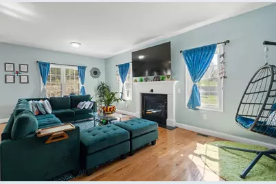 32 Hycrest Rd, Charlton, MA 01507 - Photo 19