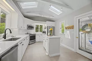9 MacDonald Cir, Walpole, MA 02081 - Photo 19