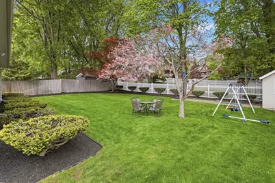 115 Collincote St, Stoneham, MA 02180 - Photo 23