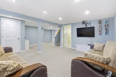 115 Collincote St, Stoneham, MA 02180 - Photo 17