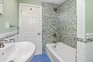 115 Collincote St, Stoneham, MA 02180 - Photo 15