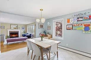 115 Collincote St, Stoneham, MA 02180 - Photo 7