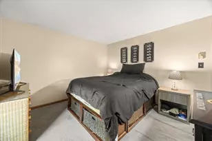 20 Ascension St, Blackstone, MA 01504 - Photo 25