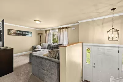 20 Ascension St, Blackstone, MA 01504 - Photo 11