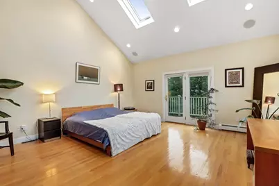 13 Essex St #2, Lynn, MA 01902 - Photo 19