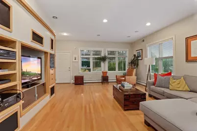 13 Essex St #2, Lynn, MA 01902 - Photo 11