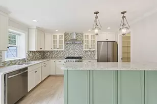 1362 Great Plain Ave, Needham, MA 02492 - Photo 7