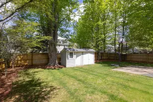 37 Stearns St, Newton, MA 02459 - Photo 21