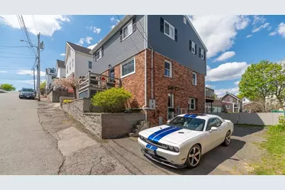 9 Alpine Ct, Gloucester, MA 01930 - Photo 5
