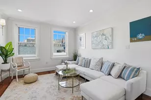 76 W Cedar St, Boston, MA 02114 - Photo 3