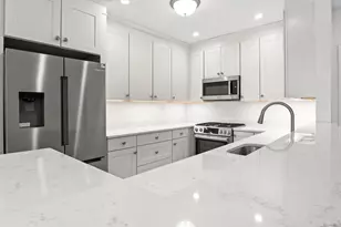 16 Taylor Dr, Reading, MA 01867 - Photo 5
