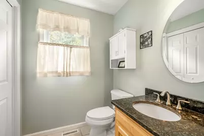 10 Gannett Way, Hopedale, MA 01747 - Photo 7