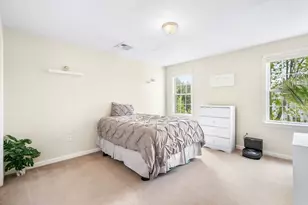 10 Gannett Way, Hopedale, MA 01747 - Photo 19