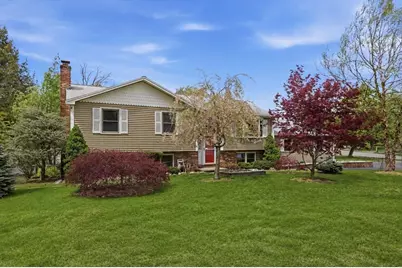 2 Sandspur Ln, North Reading, MA 01864 - Photo 33