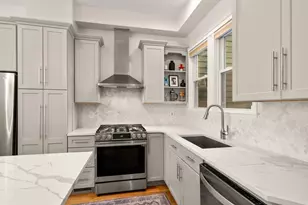 12 School St, Boston, MA 02129 - Photo 7
