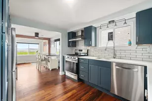 61 Edgewater Dr, Quincy, MA 02169 - Photo 13