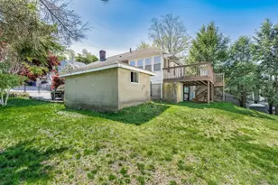 126 Fern Rd, Medford, MA 02155 - Photo 19