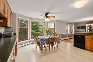 5 Fort Apache Dr, Franklin, MA 02038 - Photo 7