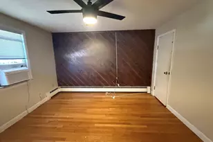 89 Bunker Hill Ave, Lowell, MA 01850 - Photo 9