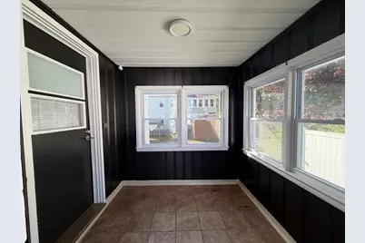 89 Bunker Hill Ave #1, Lowell, MA 01850 - Photo 3