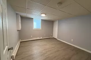 89 Bunker Hill Ave, Lowell, MA 01850 - Photo 7