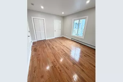 8 Brookfield St, Lawrence, MA 01843 - Photo 11