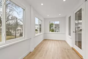 37 Fountain Rd, Arlington, MA 02476 - Photo 11