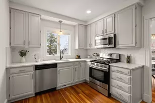 37 Fountain Rd, Arlington, MA 02476 - Photo 9