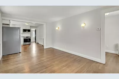 19 Fairview Ave #B, Malden, MA 02148 - Photo 5