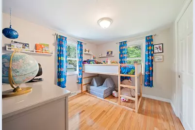 5 Pine Cir, Pembroke, MA 02359 - Photo 17