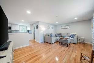 5 Pine Cir, Pembroke, MA 02359 - Photo 9